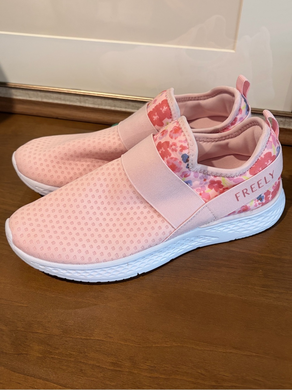 NWT Freely Pink Floral Slip On Sneakers - Youth 6 / Women's 8 - Picture 2 of 5